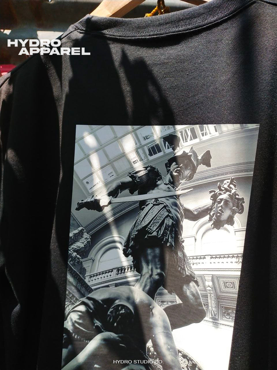 Perseo y Medusa Oversized Tee